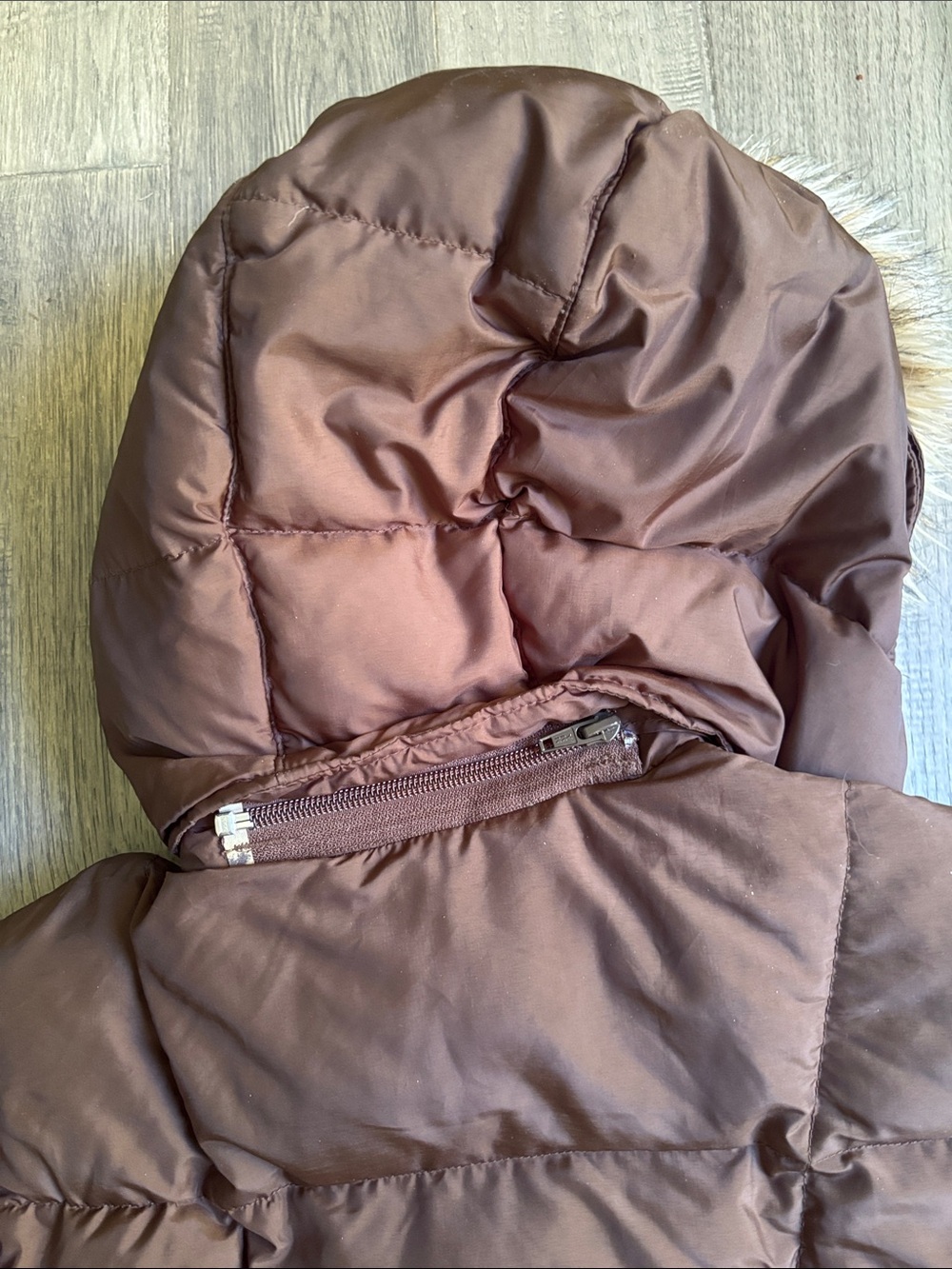 Columbia | Long Quilted Down Feathers Brown Puffer Coat Faux Fur Hood Small - Picture 10 of 10